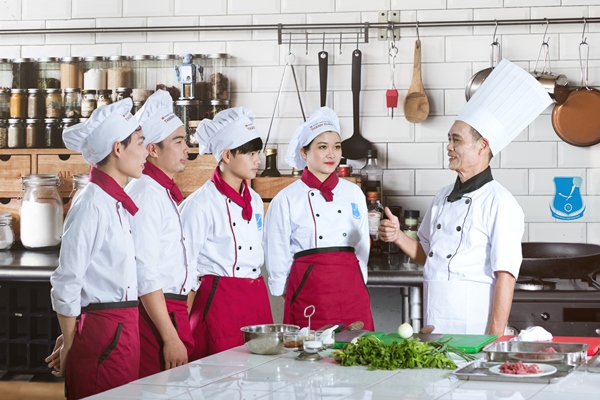 Top 3 trường dạy đầu bếp chuyên nghiệp và uy tín nhất tại HCM