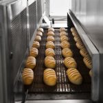 Tai Nạn Thương Tâm Trong Ngành Bếp: Đầu Bếp 71 Tuổi Tử Vong Vì Máy Trộn Bột